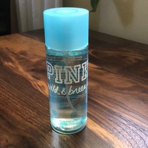 PINK Wild & Breezy Body Mist